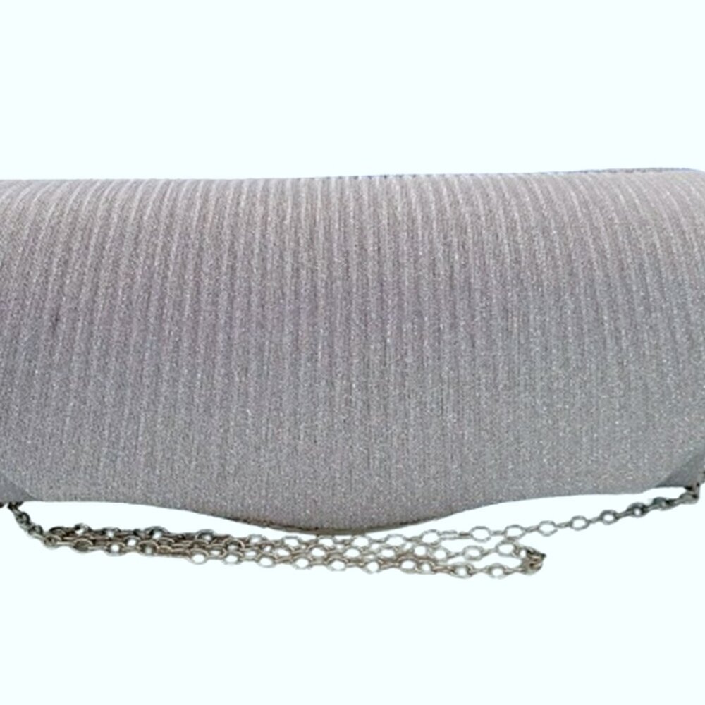𝅺CLUTCH Sparkling Envelope Silver Textured Handbag Shoulder Chain NIB - Picture 8 of 14